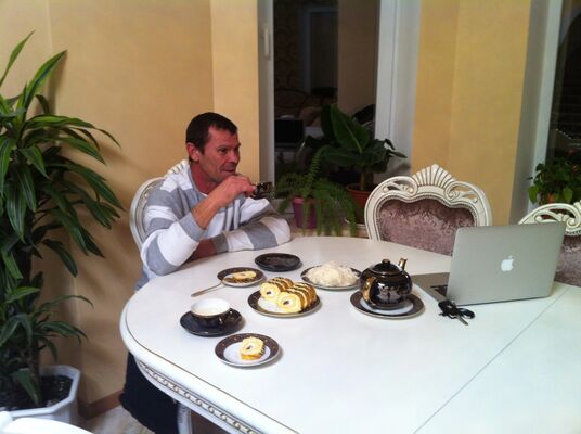  ,   Oleg, 59 ,   