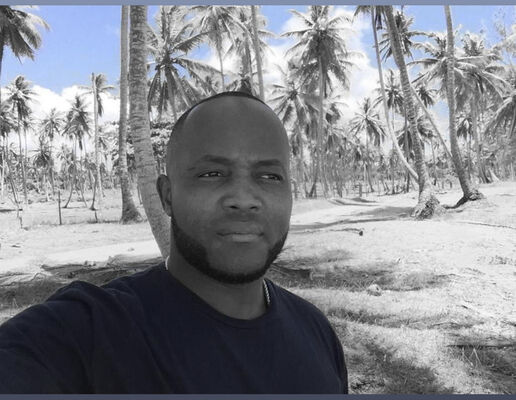  ,   Yunior, 43 ,   ,   