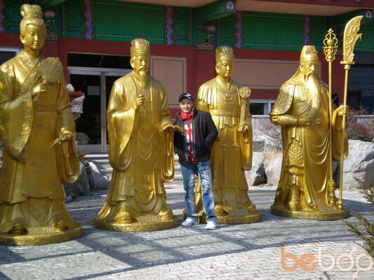 ,   Jon, 48 ,     , c 