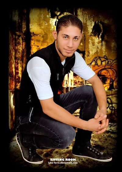  ,   Ayman, 32 ,   ,   