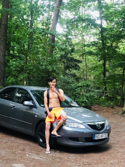  ,   Artem, 28 ,   ,   , c 