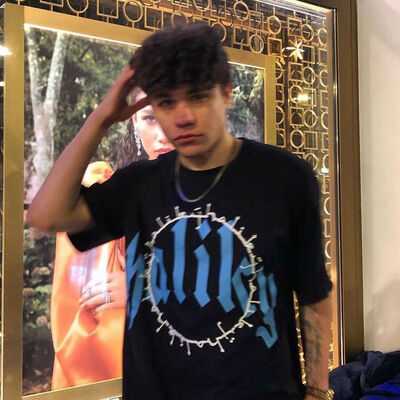  -,   , 24 ,   ,   