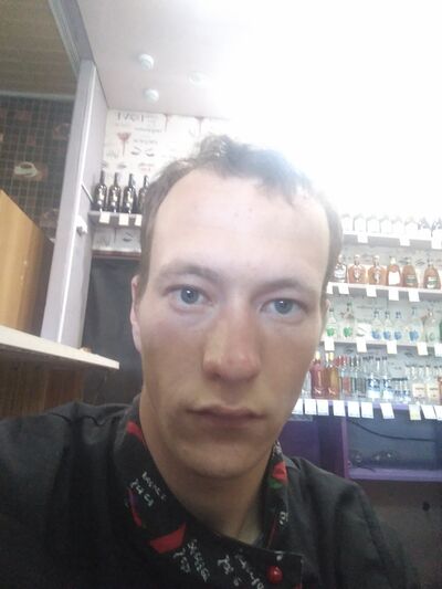  ,   Dzhon, 33 ,   ,   