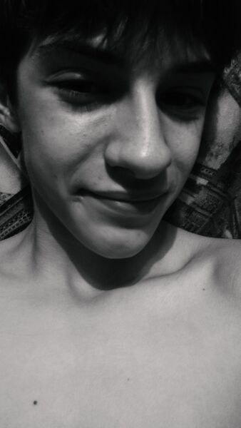  ,   Denis, 21 ,   ,   