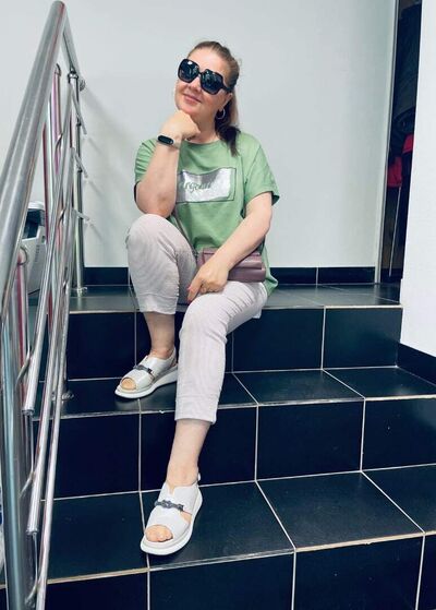  ,   Irina, 51 ,   c 