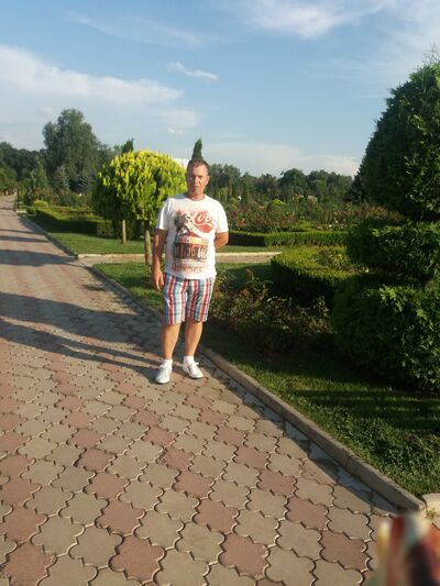  ,   Valerii, 56 ,   ,   , c 