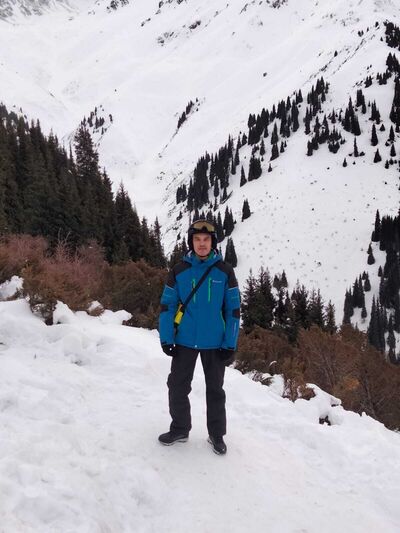  ,   Arman, 32 ,   c , 