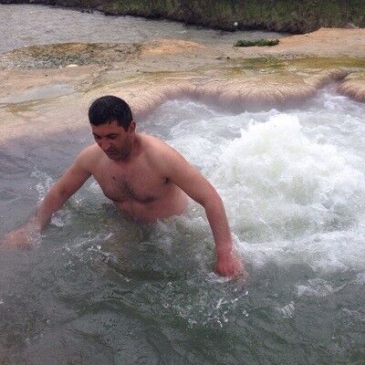  ,   Armen, 40 ,   ,   , c 