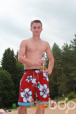  ,   Andrej, 34 ,   