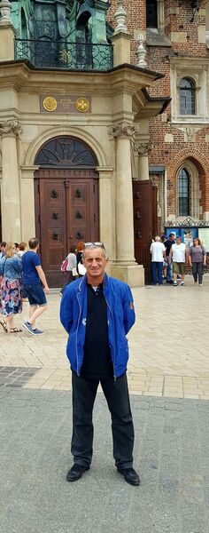 Bielany Wroclawskie,   Irakli, 53 ,   ,   , c 