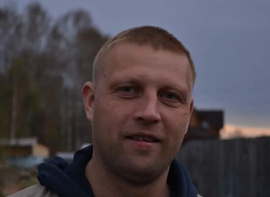 ,   Igor, 40 ,   c 