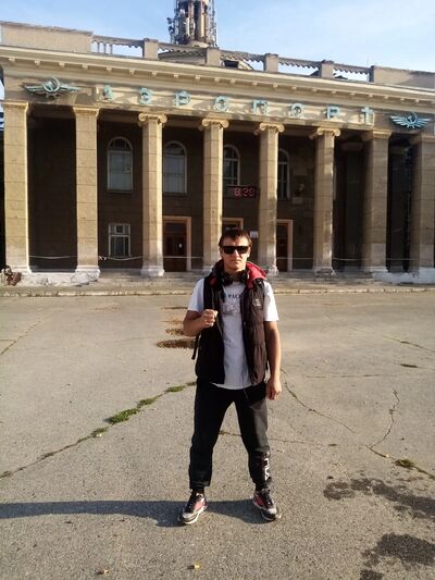  ,   Tolik, 22 ,   ,   , c 