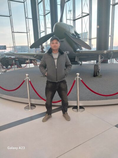  ,   Komil, 38 ,   ,   