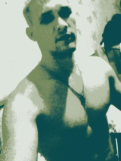  ,   Andrei, 32 ,   ,   , c 
