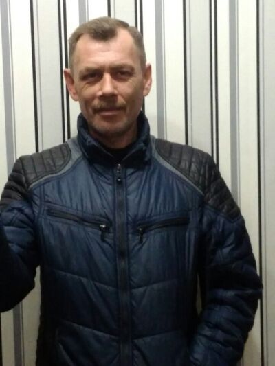  ,   Alex, 54 ,   