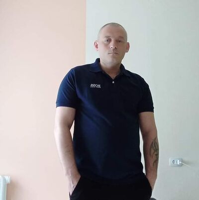  ,   Pavel, 38 ,   ,   