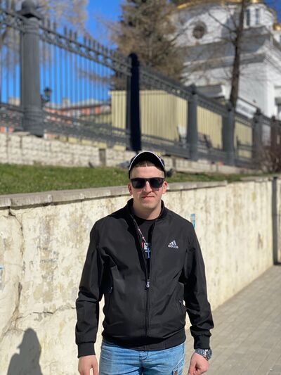  -,   Artem, 27 ,   ,   , 