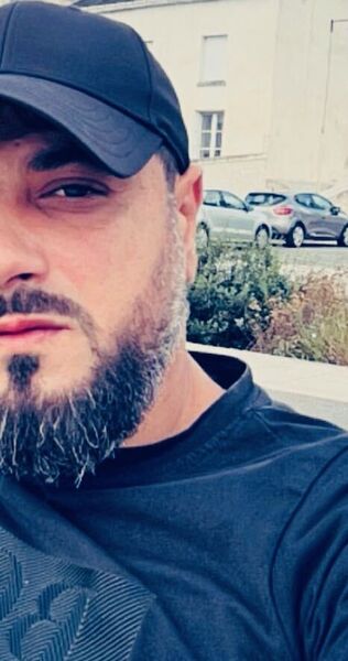  Chatellerault,   , 37 ,   ,   