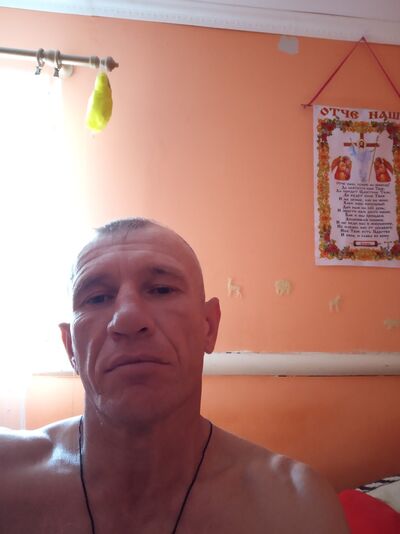  ,   Boris, 49 ,   ,   , c 