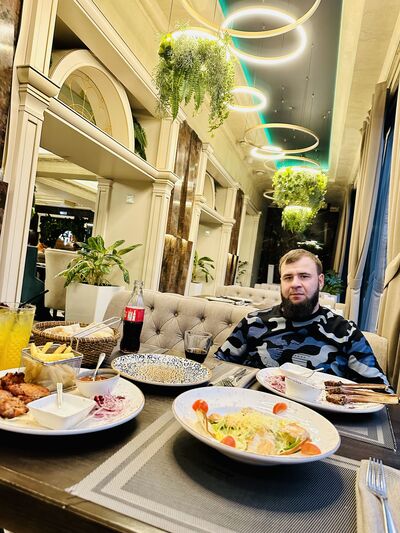  ,   Boston, 33 ,   ,   