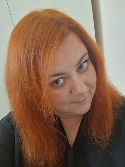  ,   Lili, 34 ,   ,   