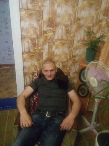  9759101  Vladimir, 42 ,    