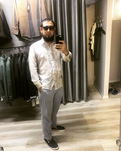  ,   Azizbek, 35 ,   ,   