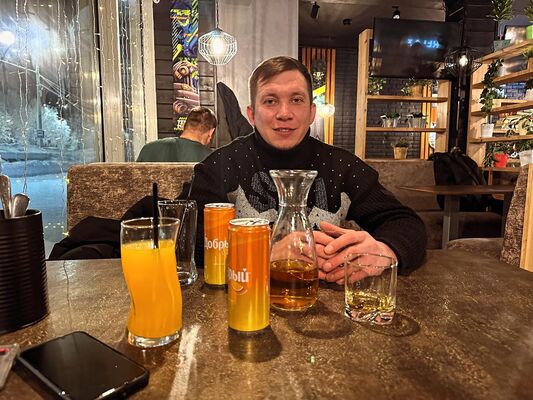  ,   Igor, 29 ,  