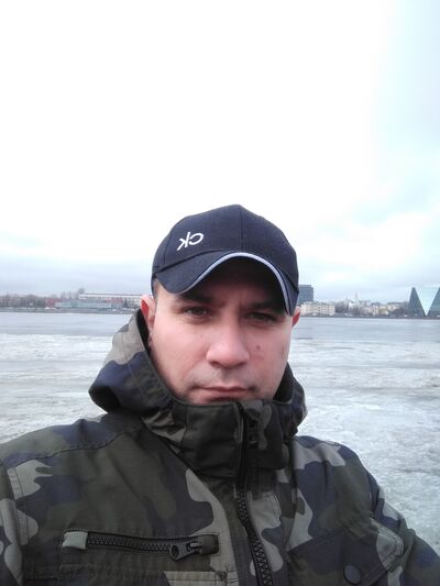  -,   , 42 ,     , c 