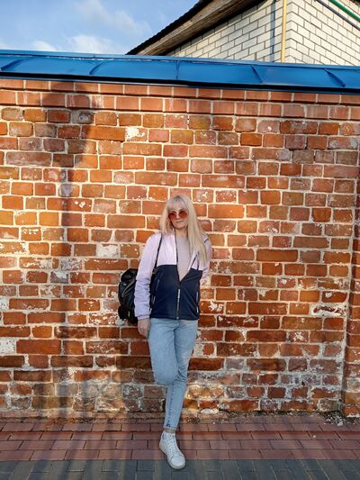  ,   Anastasia, 33 ,   ,   