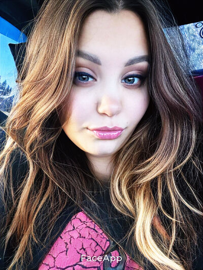  ,   Darya, 22 ,   