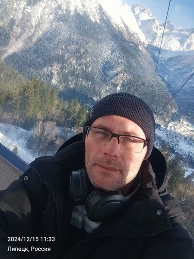  ,   Maxim, 41 ,   ,   , c , 
