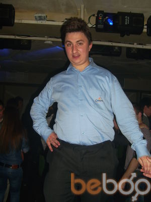  ,   Viktor, 38 ,   ,   , c 