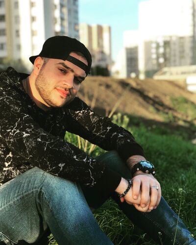  ,   Ali, 29 ,   ,   , c 