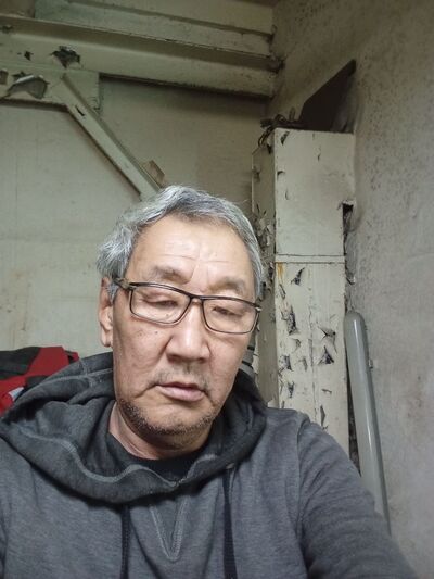  ,   Mikhail, 64 ,   ,   
