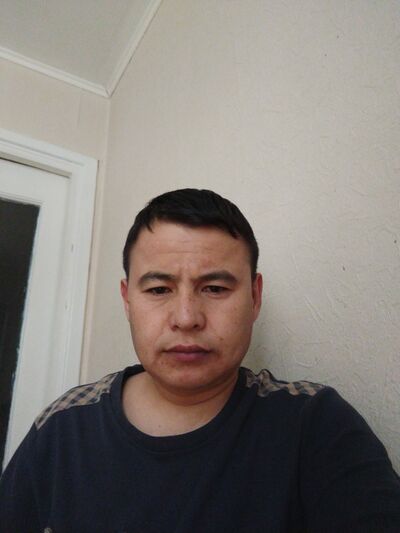  ,   Ali, 27 ,  