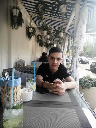  --,   Edmon, 28 ,   ,   