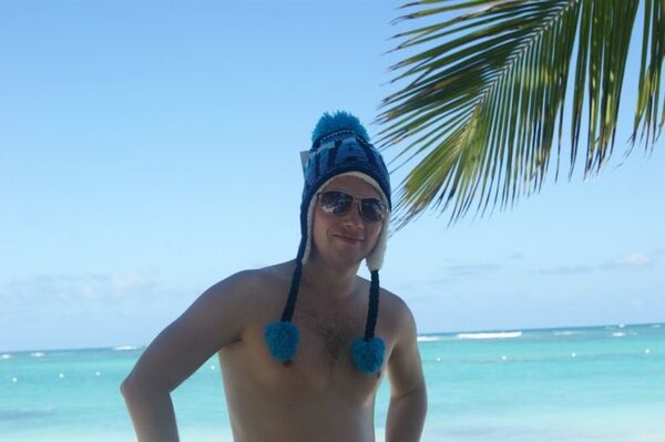  ,   Alex, 37 ,   ,   , c 