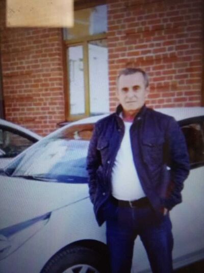  --,    , 62 ,   ,   