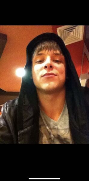  ,   Vadim, 32 ,   ,   