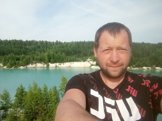  ,   Vitaly, 41 ,   c 