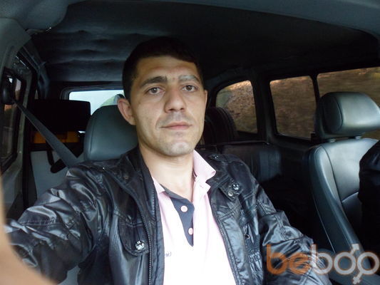  ,   Artur, 41 ,   