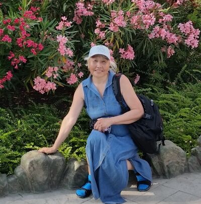  ,   Eiizaveta, 65 ,  