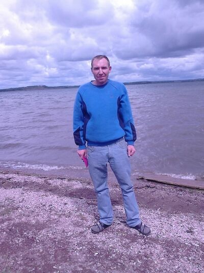  ,   Alex, 45 ,   