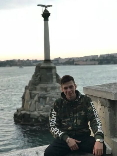  ,   Anton, 35 ,   ,   , c , 