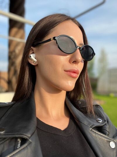  Azor,   Viktoria, 28 ,   ,   