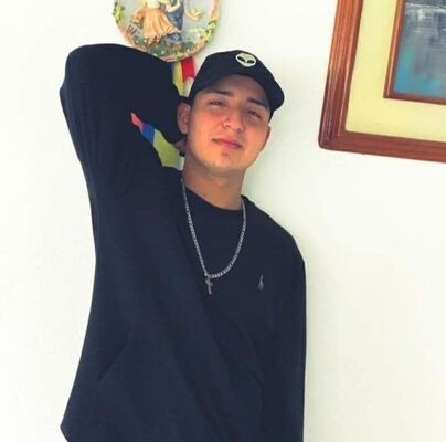  ,   JHONATAN, 23 ,     , c 