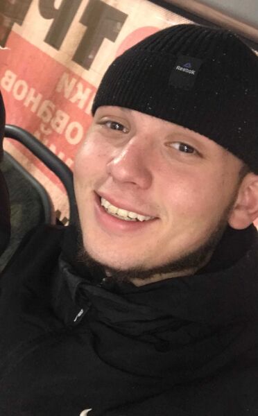  ,   Ruslan, 24 ,     , c , 