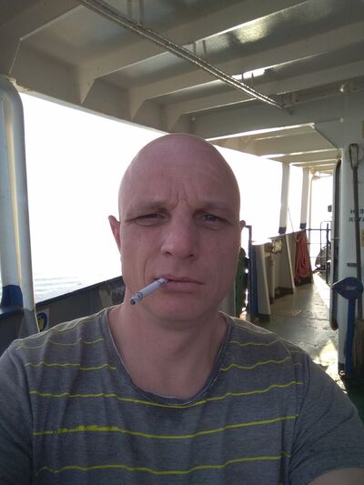  --,   , 44 ,     , c 