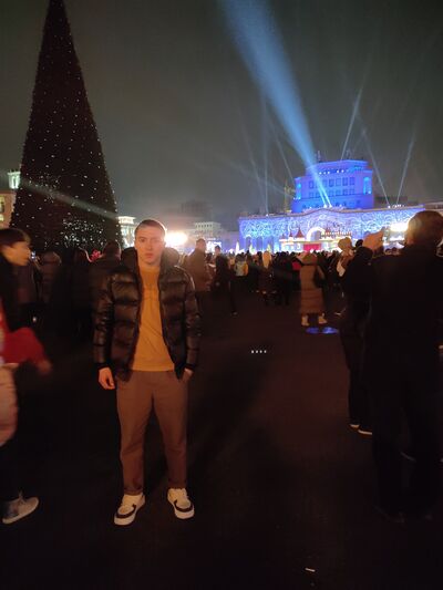  ,   Edmon, 23 ,   ,   
